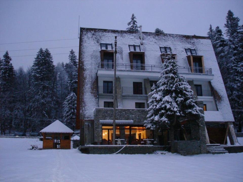 Pensiunea Rasnoava Predeal Exterior foto